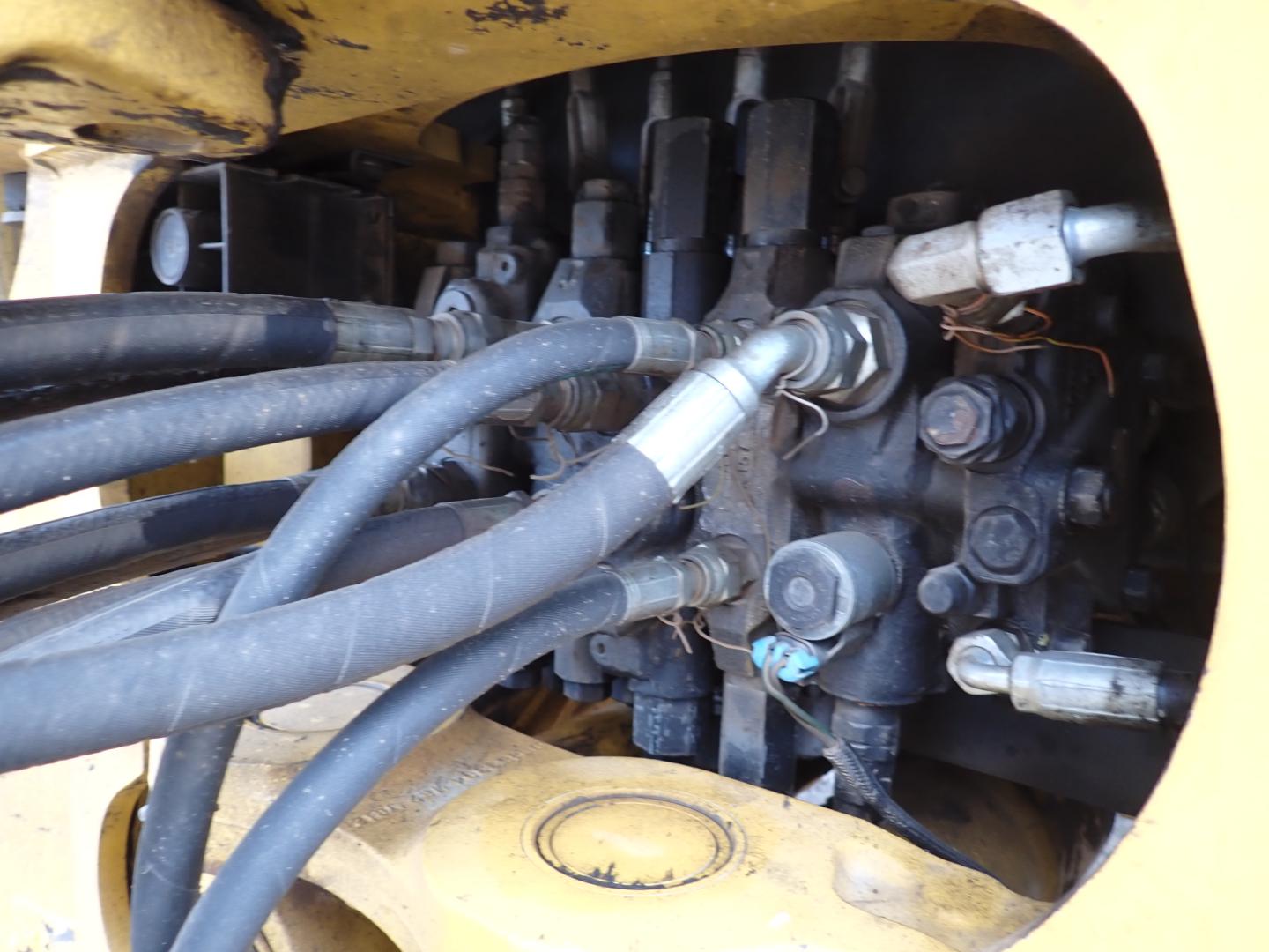 ./imagenes/INVOICE/2019/16543/RETROEXCAVADORA JOHN DEERE_310SJ (20).JPG